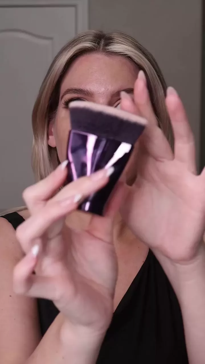 Pinnacle Face and Body Brush | Anisa Beauty